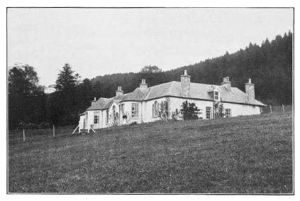 Boleskine House on Loch Ness